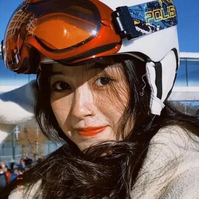 蹄声艳影